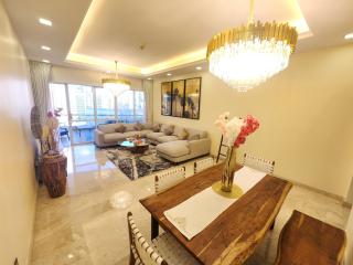 Modern Spacious 3-Bedroom plus Maid's Apartment with Marina Views - Dubai - 9