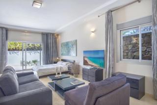 Stunning 6bedrooms villa marbella with Spa by Lodgerstrip - Estepona - 6