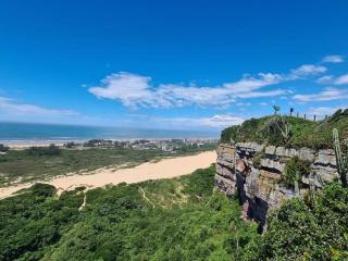 Praia, charme e conforto no Morro dos Conventos - Araranguá - 5