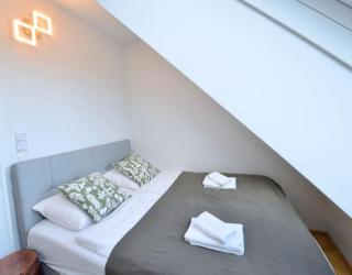 Modern Attic Flat with 2 Bedrooms - Wenen - 4