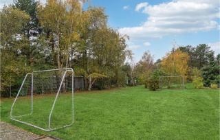 Awesome Home In Rødby With Kitchen - Rødby - 2