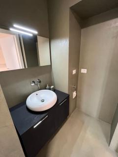 Tiny Apartment with ideal subway connection - Milan - 1