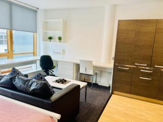 Stuhomes - Arundel House - Londra - 1
