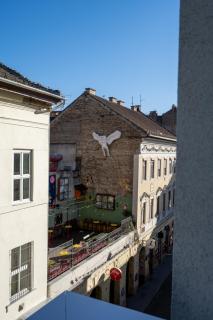 a50-balcony-Designer apartments No4 - Budapest - 3