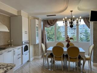 Ellie Soe Apartment Free parking 5 min to Metro - Sofia - 1
