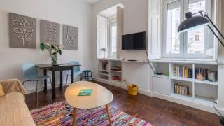 Private Terrace 2BDR Apartment by LovelyStay - 9