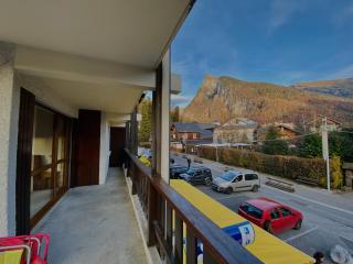 Charmant T2 au cœur de Samoëns avec balcon, proche commerces et ski-bus - FR-1-624-44 - Samoëns - 3