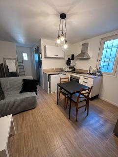 Studio sur un domaine d'oliviers - Solliès-Toucas - 4
