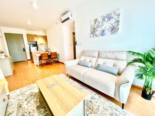 Nurlish Homestay -  - 0