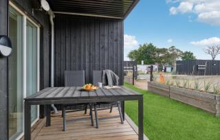 2 Bedroom Lovely Apartment In Slagelse - Slagelse - 2