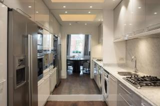 Super Knightsbridge 2 bed Gound Floor Apartment - London - 2