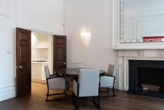 Super Knightsbridge 2 bed Gound Floor Apartment - London - 1
