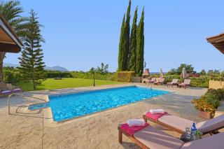 Villa Andriana by Villa Plus - 9