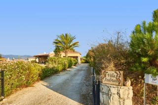 Villa Andriana by Villa Plus - Lachi - 3