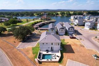 Lakeview Landing LBJ - Lakeview -Golf - Pool - Lake LBJ - Pickleball - Kingsland - 1