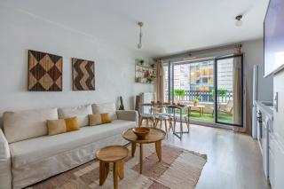 Oasis Lumineux and the Natural Home a Paris - 8 PAX - 2BR - Saint-Ouen - 1