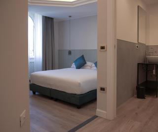 Tiburtina 86 Luxury Suites - 8