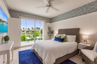 Casa Vista - Luxury Waterfront Villa with Heated Pool, Kayaks, Fishing, Bikes - 3