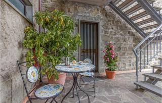 Awesome Home In Macchino With Kitchen - 4