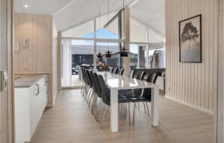 Lovely Home In Væggerløse With Kitchen - Marielyst - 6