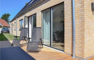 4 Bedroom Lovely Home In Dragør - Dragør - 1