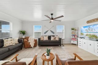 The Ona - Gulf Shores Beach Access Private Pool, Dogs OK! - Gulf Shores - 1