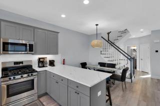 Luxury Beach House in Seaside! Now Available! - Seaside Heights - 9