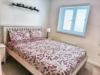 Lains Lettings - Woodend, Lang Stracht Holiday Home - Aberdeen - 0