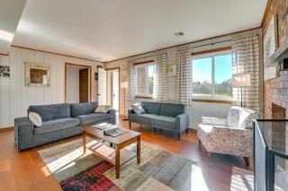 Quiet Catskill Getaway with Fire Pit - Near Hiking! - Catskill - 0
