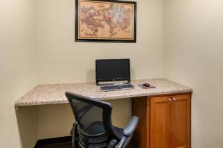 Risewell Kitchen Suites Pleasanton - Pleasanton - 7