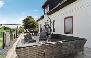 Beautiful Home In Farsø With Kitchen - Farsø - 9