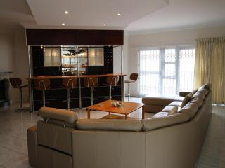 Martha's Guesthouse - Gqeberha - 8