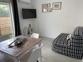 La Maisonnette T2 charmant jardin parking La Cadière d'Azur 1 à 4 personnes - La Cadière-dʼAzur - 4