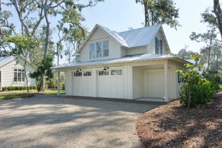 Signature Five Bedroom Lagoon Residence 1002 - Bluffton - 4