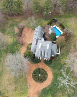Music City Manor - Nashville - 1