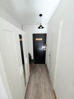 Studio avec balcon vue MontBlanc et parking gratuit le nid daigle - Chamonix - 5