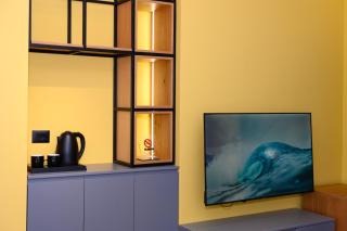 Adore Home - 4