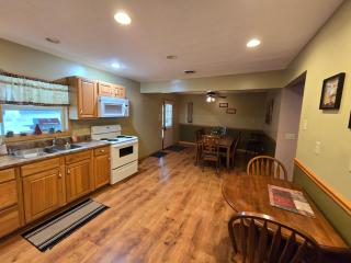 Swallow Falls Cabin 4 - 8