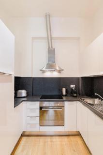 Premiere Dubcek Apartment - Prague - 5