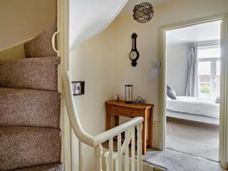 4 bed town house, Central Cowes - - 2