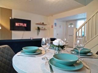 Modern Cosy House free parking - fibre wifi - Risley - 8