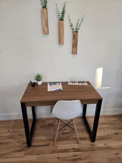 Duplex with Balcony and Spacious Dog-Friendly Oasis! - Richmond - 5