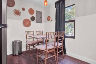 Stylish Miami Suites with Self Check-in - 1