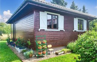 Cozy Home In Darlowo With Wifi - Jeżyce - 1