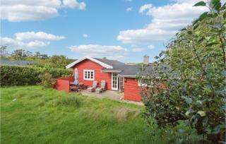 2 Bedroom Cozy Home In Allinge - 1