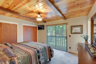 Quiet Cabin with Deck Near Lake Almanor! - Lake Almanor - 3