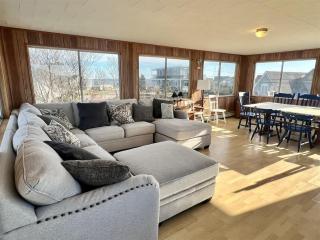 Views of The Atlantic Ocean and Nubble Lighthouse 4 Bedroom Family Home - York - 8