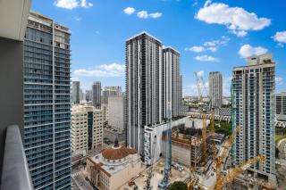Elegant Studio with Top Amenities Access! - Miami - 5