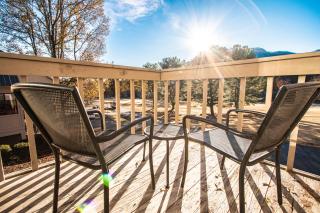 Mountain Loft Resort - Lake Lure, NC - Lake Lure - 3
