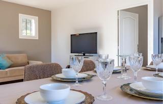 Gorgeous Apartment In Le Luc With Wifi - Le Luc - 5